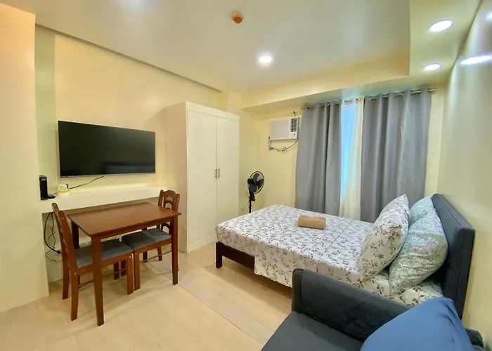 Rhinz Brylle Staycation #9 * Manila
